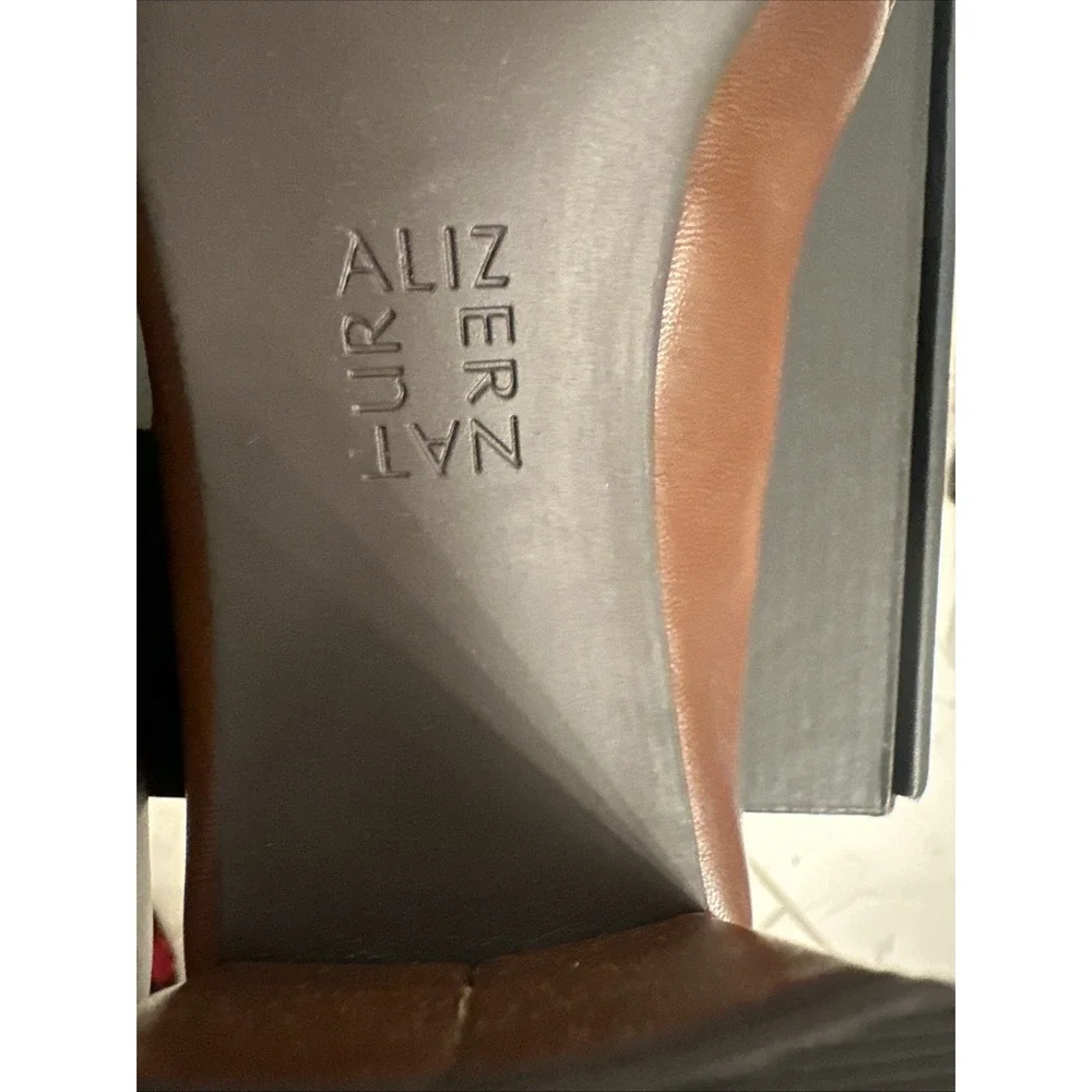 Naturalizer Women Size 9.5M Wynrie-Bit Block Heel Bit Loafer Cappuccino Brown‎